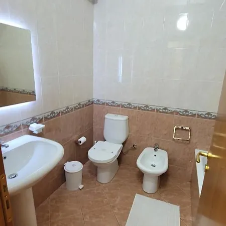 Apartment Bazaar's Eye Free Parking Spacious Tarrace Tirana