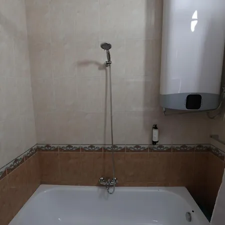 Bazaar's Eye Free Parking Spacious Tarrace Apartment Tirana