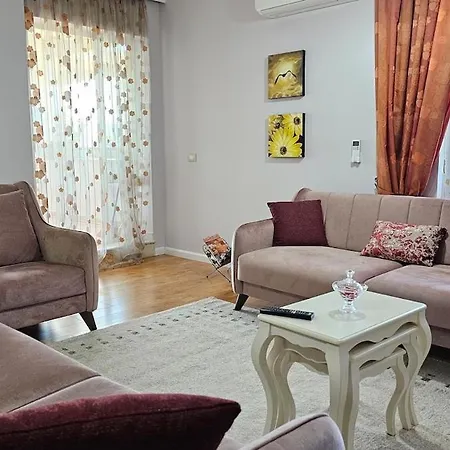Bazaar's Eye Free Parking Spacious Tarrace Apartment